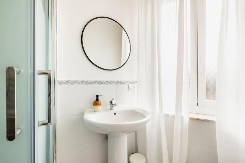 Ungarelli Apartment โรม ภายนอก รูปภาพ